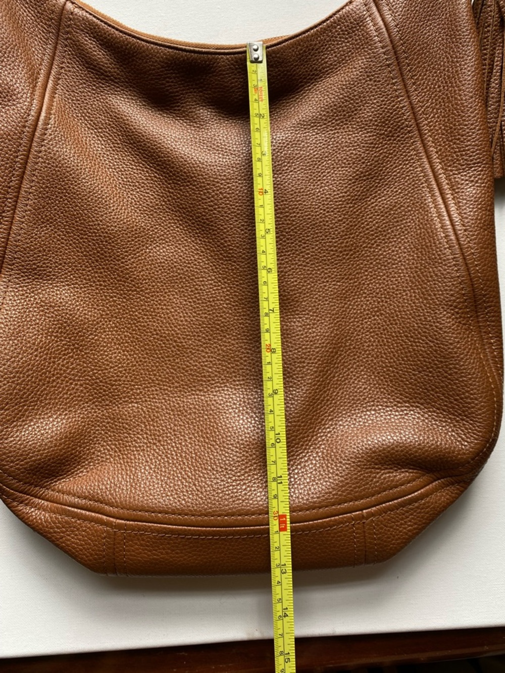 Michael Kors Caramel Pebbled Leather Large Hobo Bag With Tassel - Picture 13 of 14